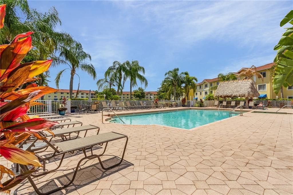 8288 Key Royal Ln, Unit 1435, Naples, FL 34119 Photo
