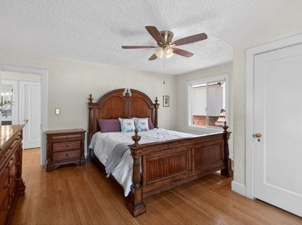 3265 Mckinley Blvd, Sacramento, CA 95816 Photo