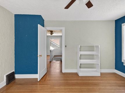 3265 Mckinley Blvd, Sacramento, CA 95816 Photo