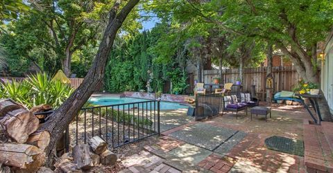 3265 Mckinley Blvd, Sacramento, CA 95816 Photo