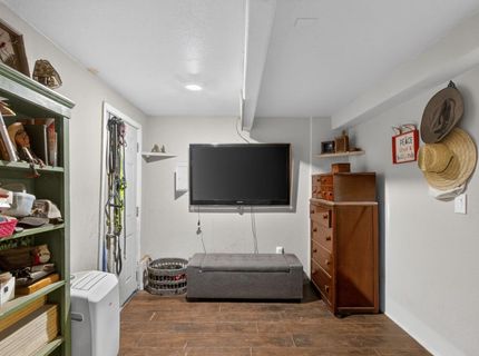 3265 Mckinley Blvd, Sacramento, CA 95816 Photo