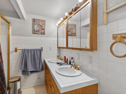 3265 Mckinley Blvd, Sacramento, CA 95816 Photo