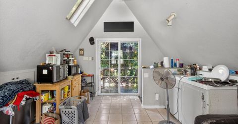 3265 Mckinley Blvd, Sacramento, CA 95816 Photo