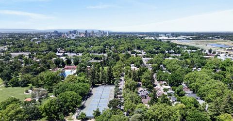3265 Mckinley Blvd, Sacramento, CA 95816 Photo