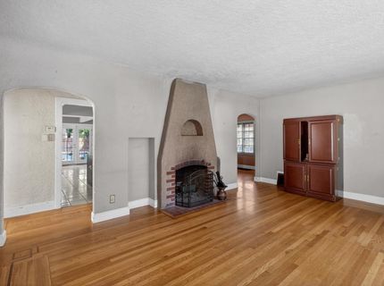 3265 Mckinley Blvd, Sacramento, CA 95816 Photo