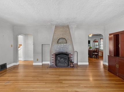 3265 Mckinley Blvd, Sacramento, CA 95816 Photo