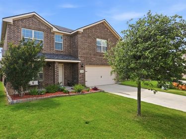 7700 Spritsail Lane, Fort Worth, TX 76179