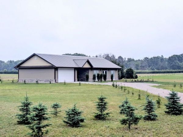 2234 19th Boulevard, Friendship, WI 53934