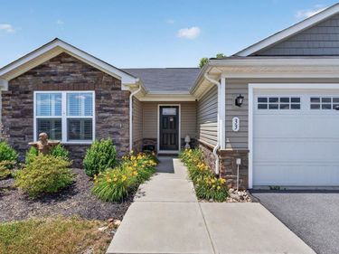 33 SOUTH PEAK DR, MCGAHEYSVILLE, VA 22840