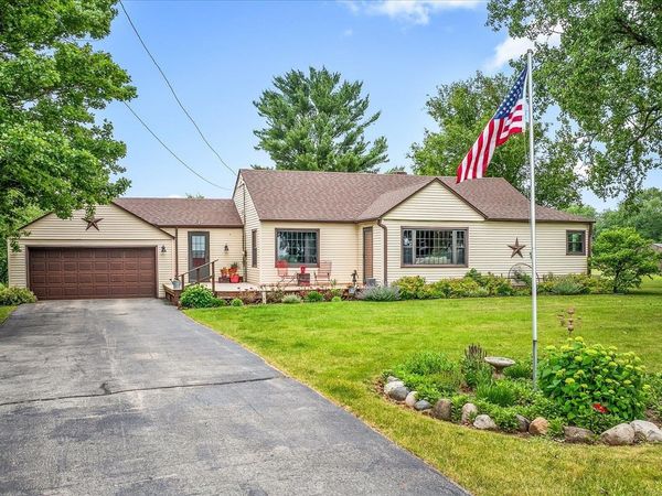 3168 Rotary Road, ROCKFORD, IL 61109