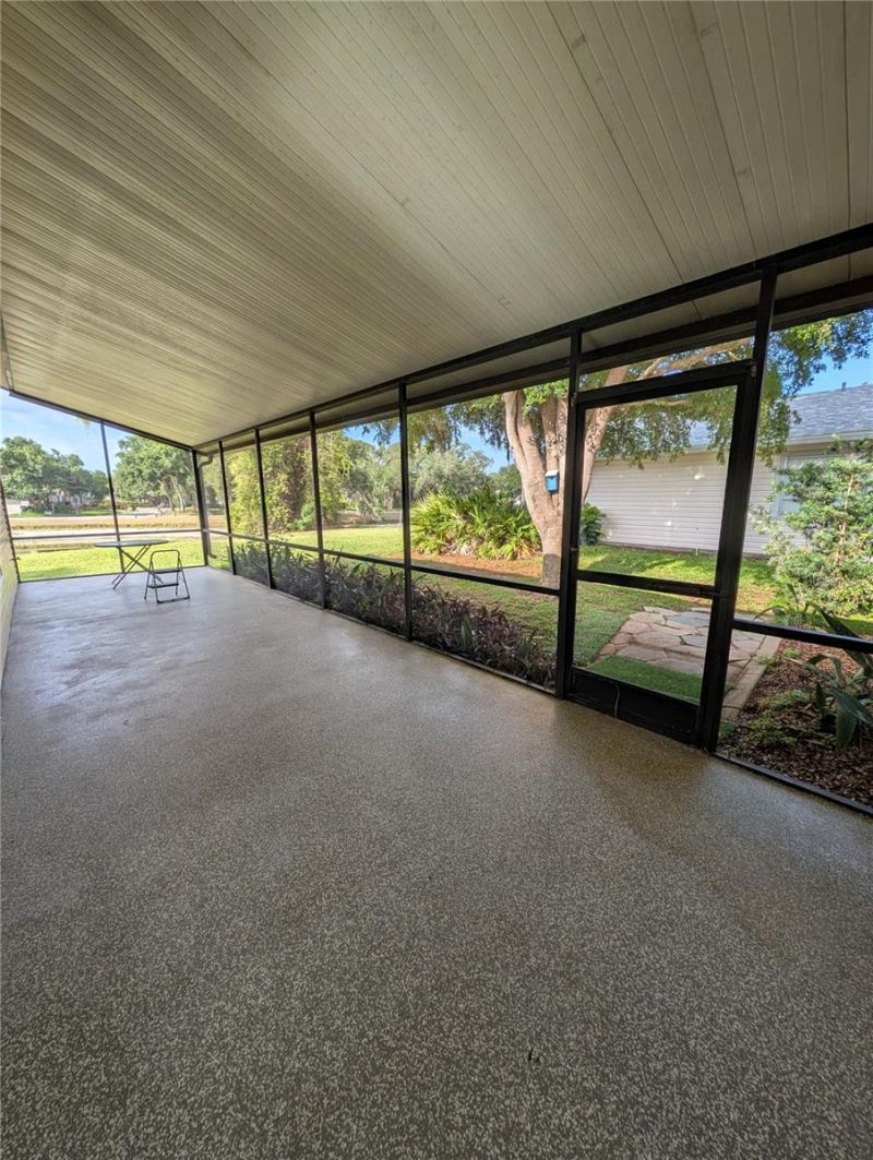 517 Bearded Oaks Circle, Sarasota, FL 34232 Photo