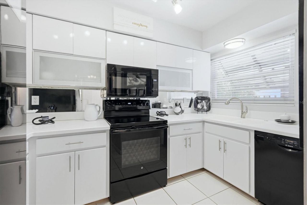 4660 Ocean Boulevard, Unit Q2, Sarasota, FL 34242 Photo
