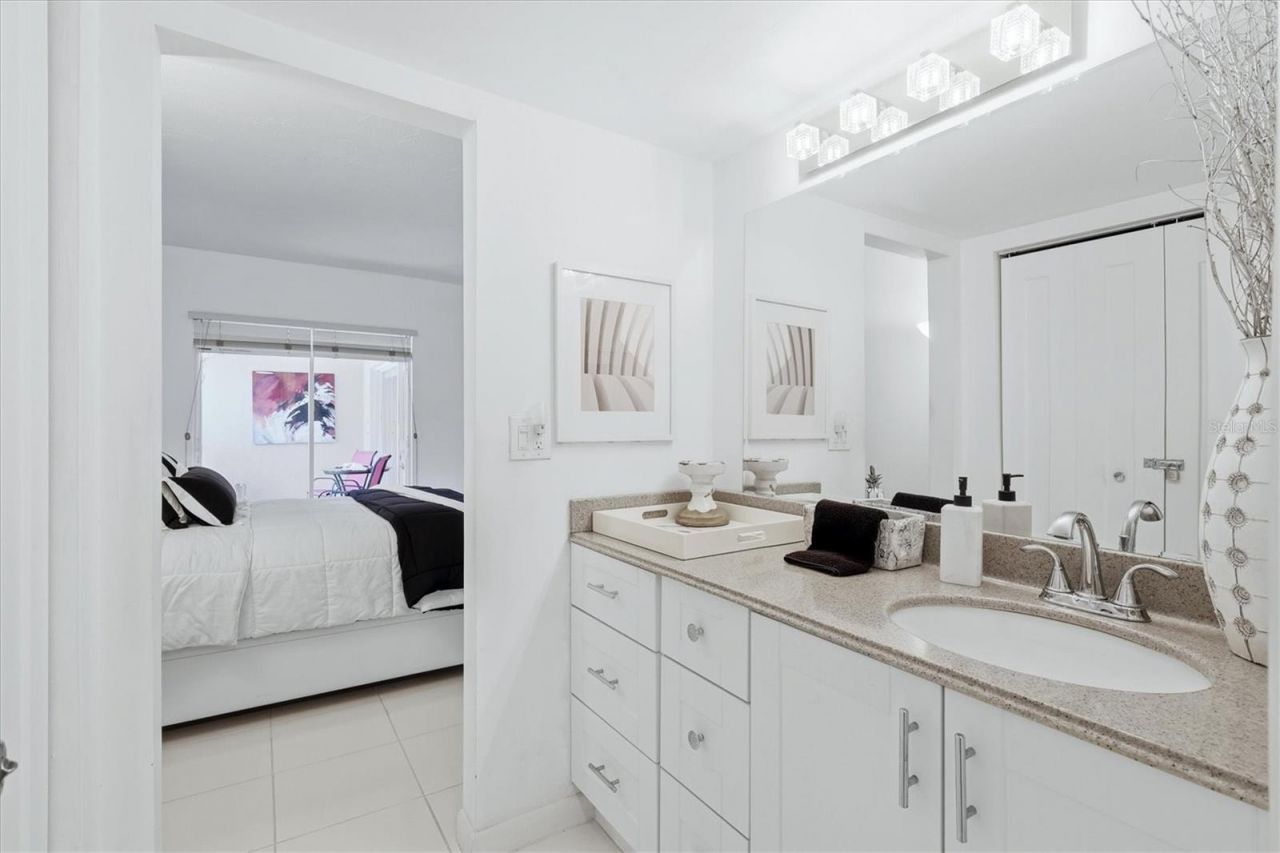 4660 Ocean Boulevard, Unit Q2, Sarasota, FL 34242 Photo