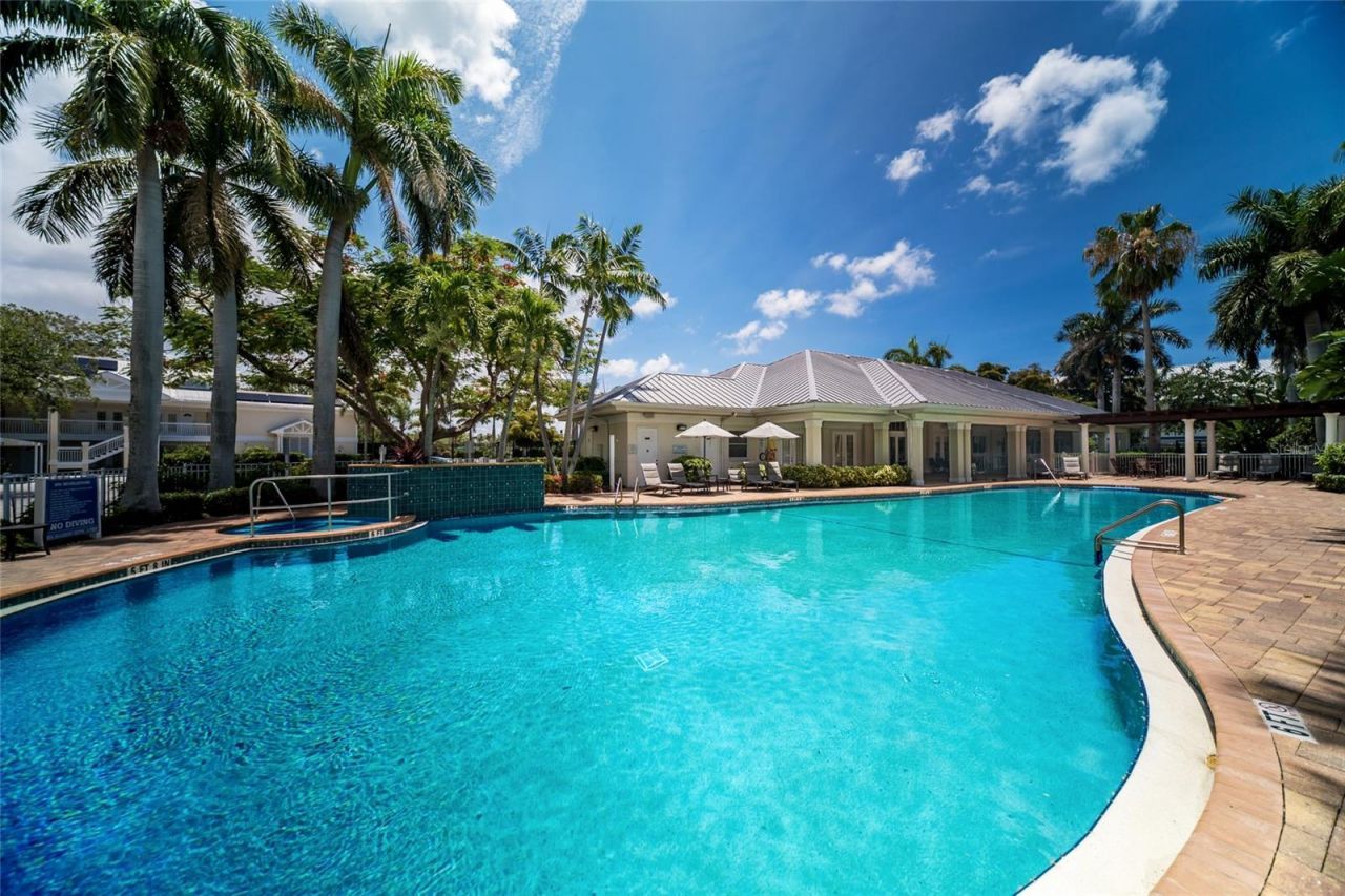 3506 54th Drive W, Unit 106, Bradenton, FL 34210 Photo