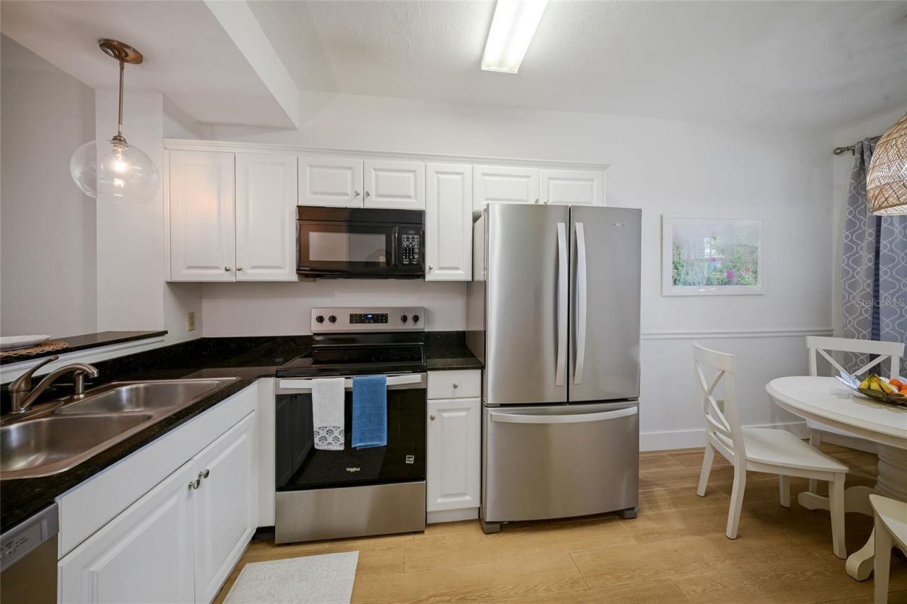 3506 54th Drive W, Unit 106, Bradenton, FL 34210 Photo