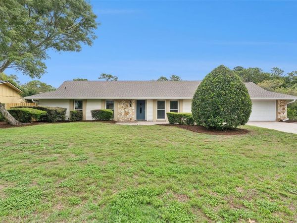 700 BLUE LAKE DRIVE , LONGWOOD, FL 32779