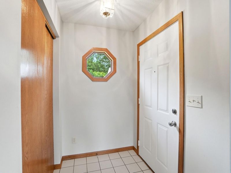 1167 Old Farm Lane, Springfield, OH 45503 Photo 6