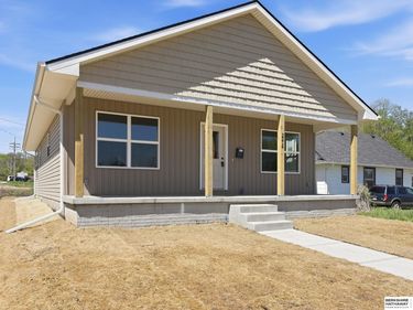 2214 N 26th Street, Omaha, NE 68111