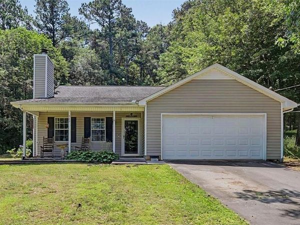 369 S Sequoyah Circle NE, Calhoun, GA 30701