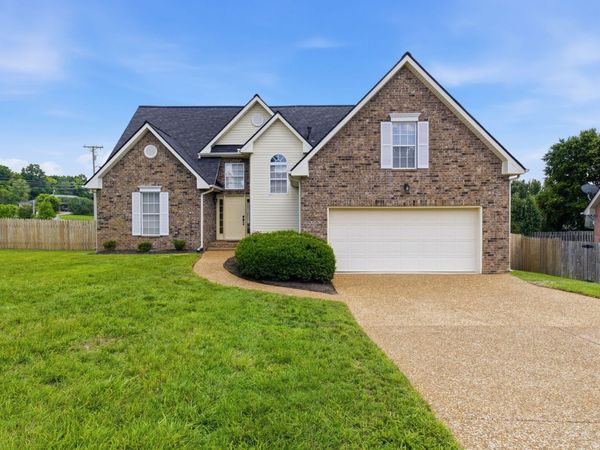 701 Pinehurst Pt , Mount Juliet, TN 37122