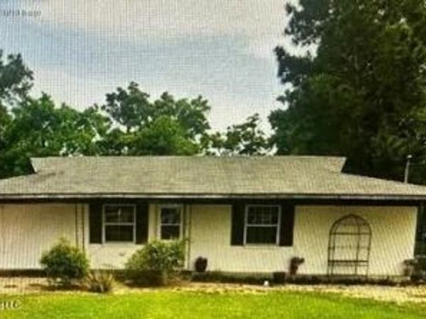 98 Russell Boulevard, Gulfport, MS 39501