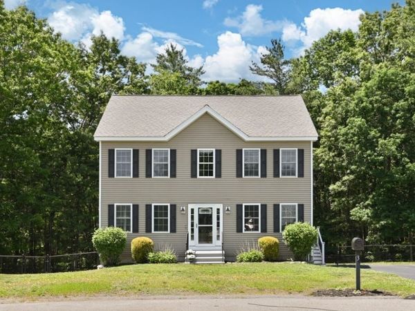 3 Poe Circle, Tyngsborough, MA 01879