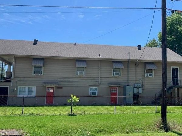 807 WHITNEY Avenue , Unit 1, New Orleans, LA 70114