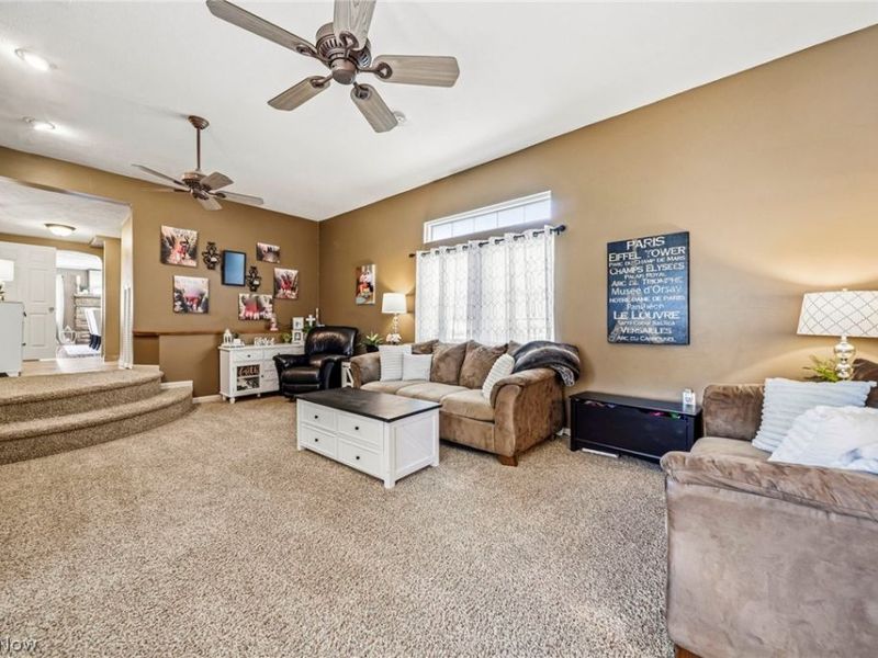 34212 Roberts Road , Eastlake, OH 44095 Photo 14