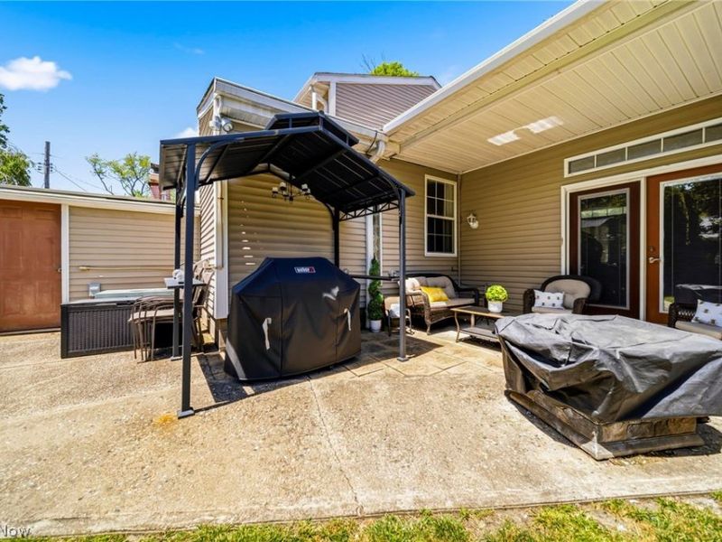 34212 Roberts Road , Eastlake, OH 44095 Photo 28