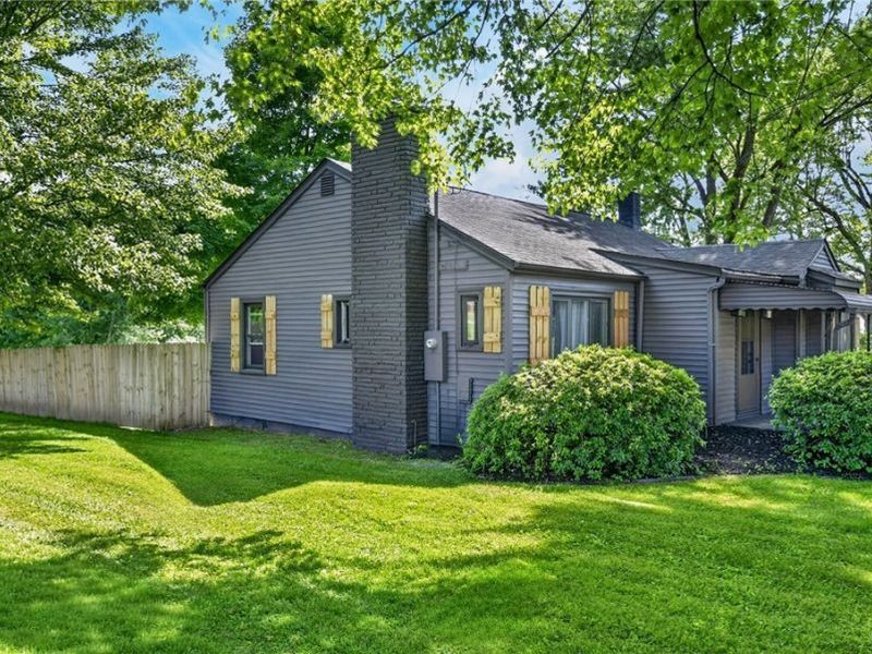 555 Secrist Lane, Girard, OH 44420 Photo 10