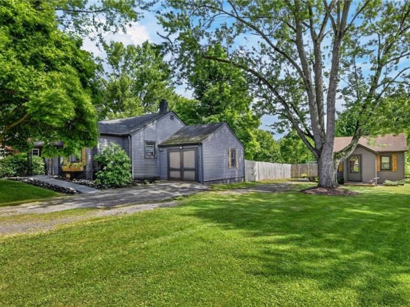 555 Secrist Lane, Girard, OH 44420 Photo 7