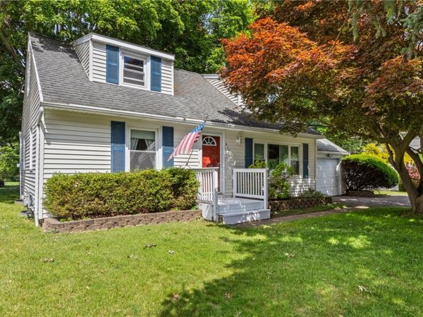 419 Harvest Drive , Rochester, NY 14626