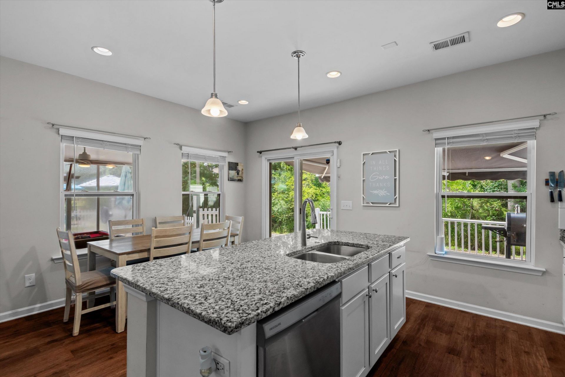 600 Newberry Drive  Photo 14