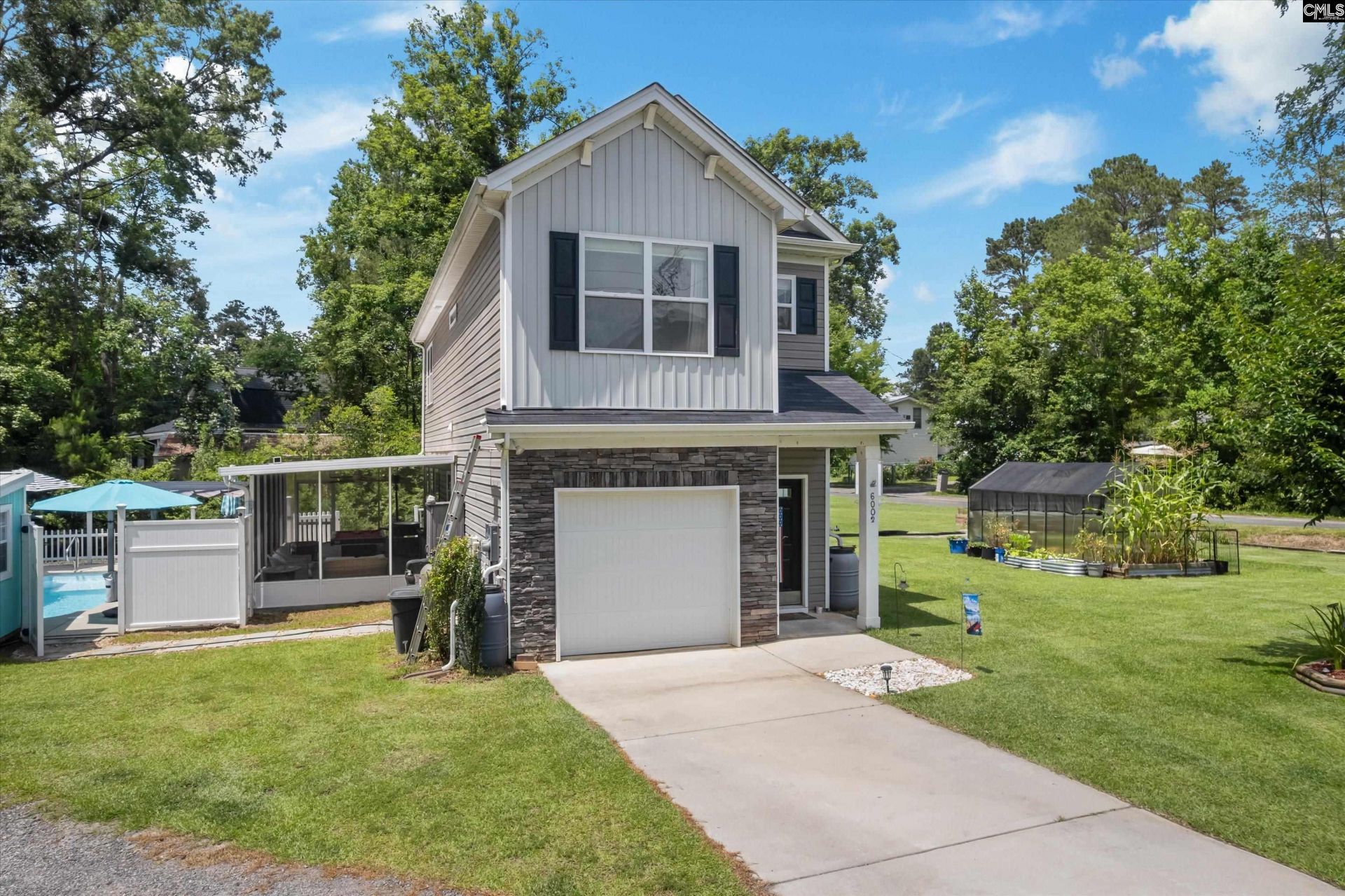 600 Newberry Drive  Photo 6