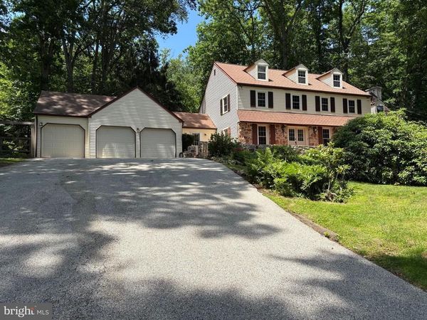 512 CONESTOGA ROAD, MALVERN, PA 19355