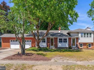 428 WEDGEWOOD DRIVE , BLACKWOOD, NJ 08012