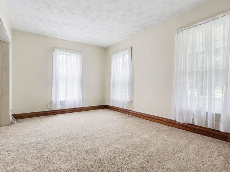 127 N Main Street, Johnstown, OH 43031 Photo 6