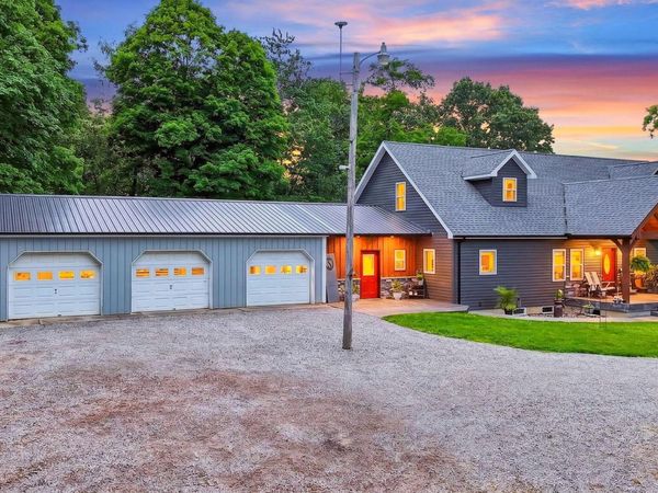 536 Jolly Road , Wellston, OH 45692