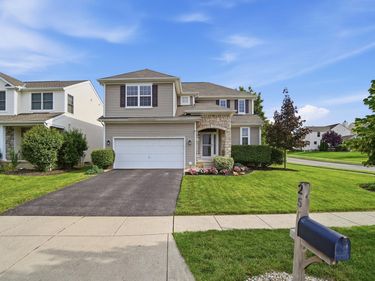 256 Olentangy Meadows Drive, Lewis Center, OH 43035