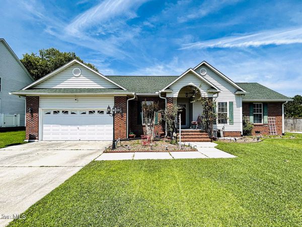 204 Hudson Lane , Jacksonville, NC 28540