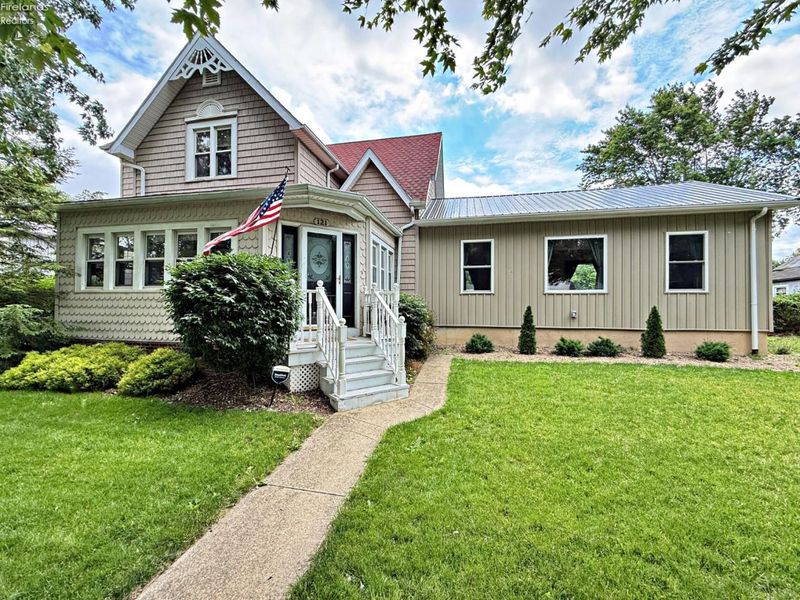 121 N Main Street, Attica, OH 44807 Photo 1