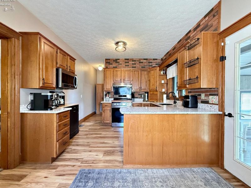 121 N Main Street, Attica, OH 44807 Photo 14