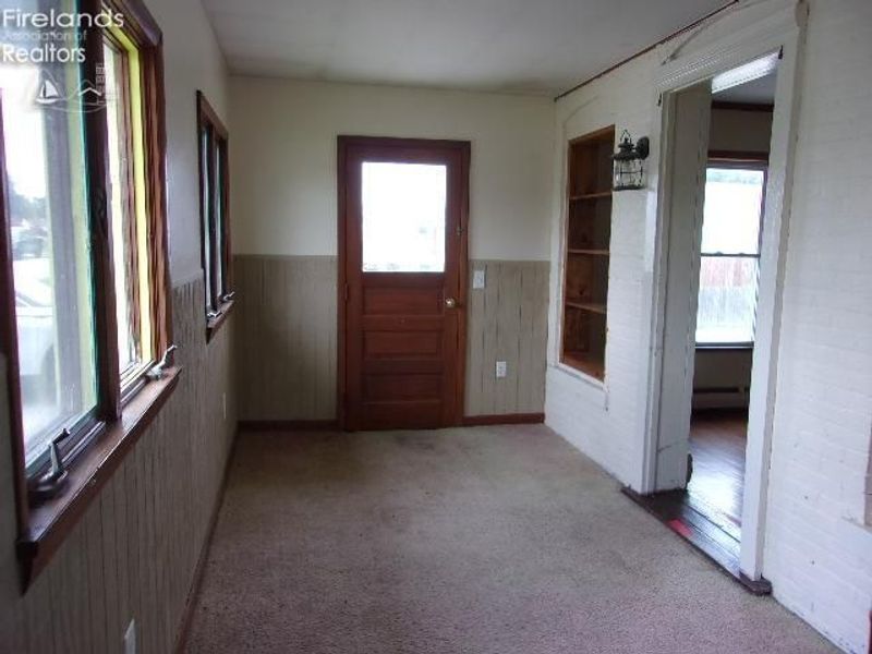 527 West Street, Carey, OH 43316 Photo 3