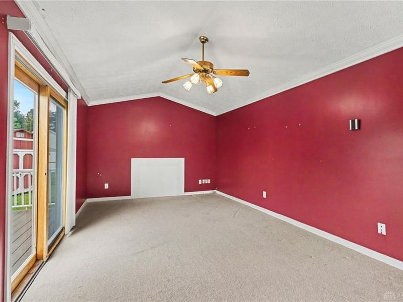 10060 Village Tree Court, Miamisburg, OH 45342 Photo 12