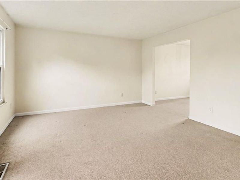 10060 Village Tree Court, Miamisburg, OH 45342 Photo 16