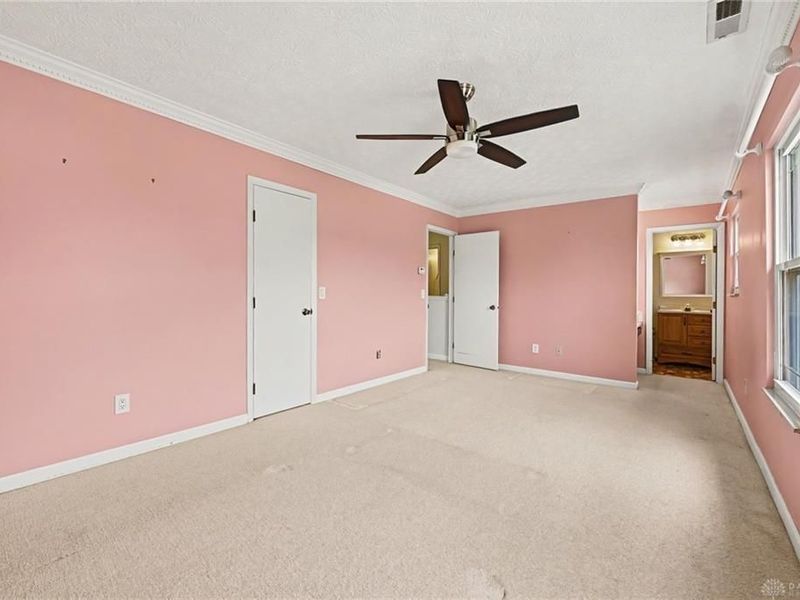 10060 Village Tree Court, Miamisburg, OH 45342 Photo 19