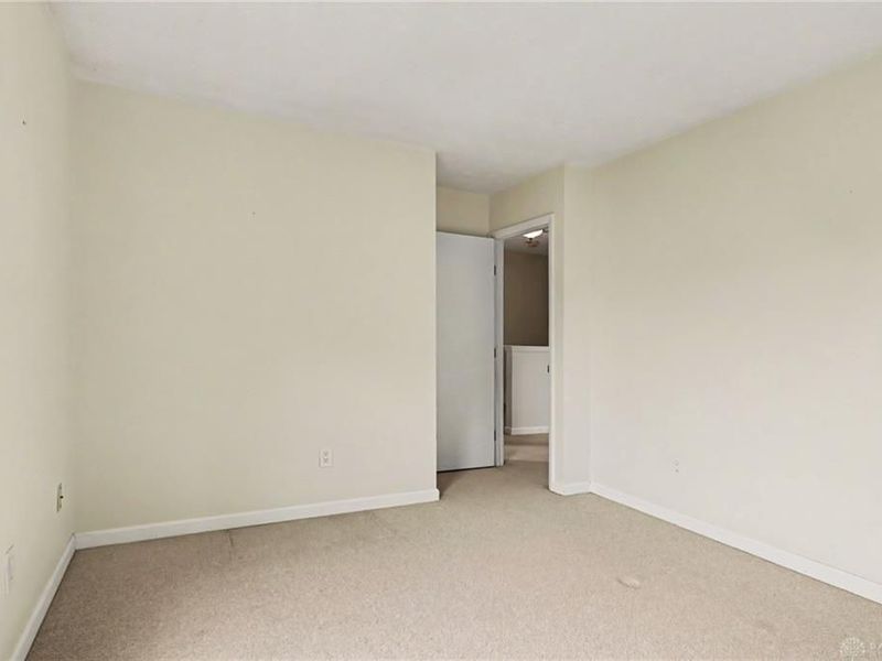 10060 Village Tree Court, Miamisburg, OH 45342 Photo 20