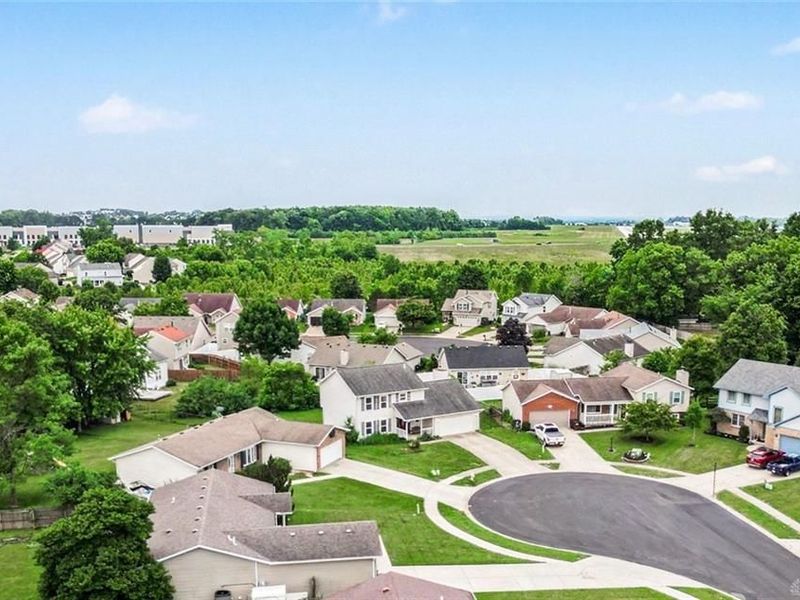 10060 Village Tree Court, Miamisburg, OH 45342 Photo 24