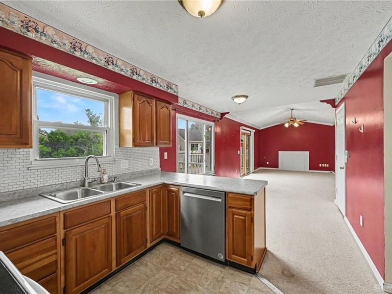 10060 Village Tree Court, Miamisburg, OH 45342 Photo 8
