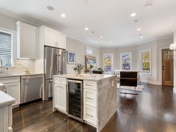 110 Albion St., Unit 1, Somerville, MA 02144